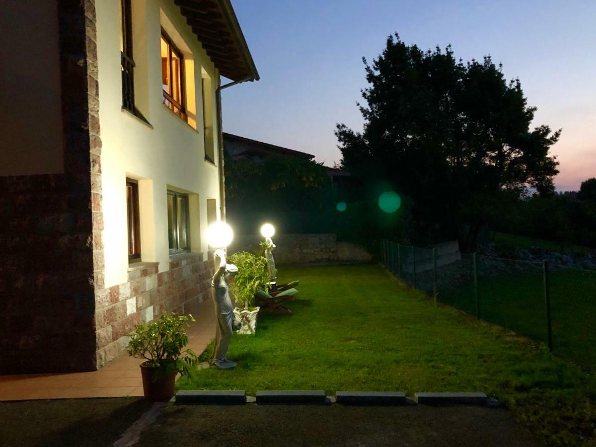 Casa Frente A Los Bufones De Pria Villa Llames de Pría Eksteriør billede