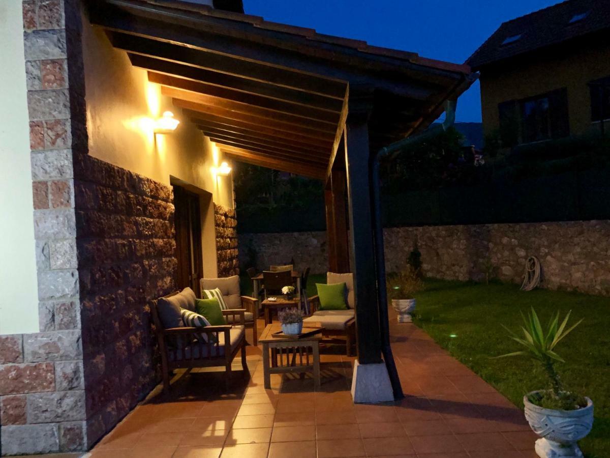 Casa Frente A Los Bufones De Pria Villa Llames de Pría Eksteriør billede
