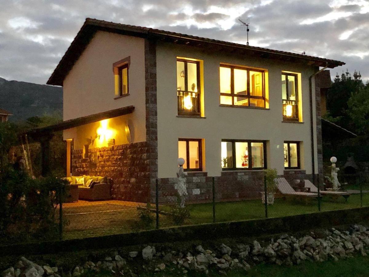 Casa Frente A Los Bufones De Pria Villa Llames de Pría Eksteriør billede